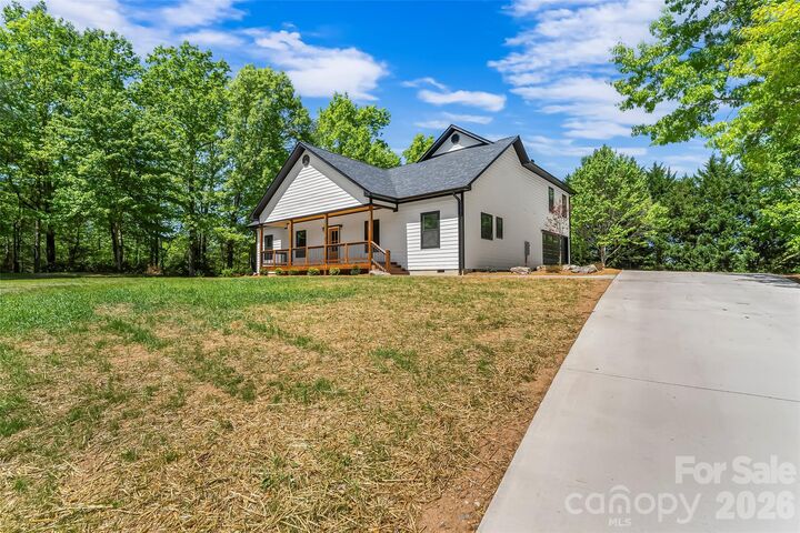 Property Photo: 438 Plantation Drive NC 28752