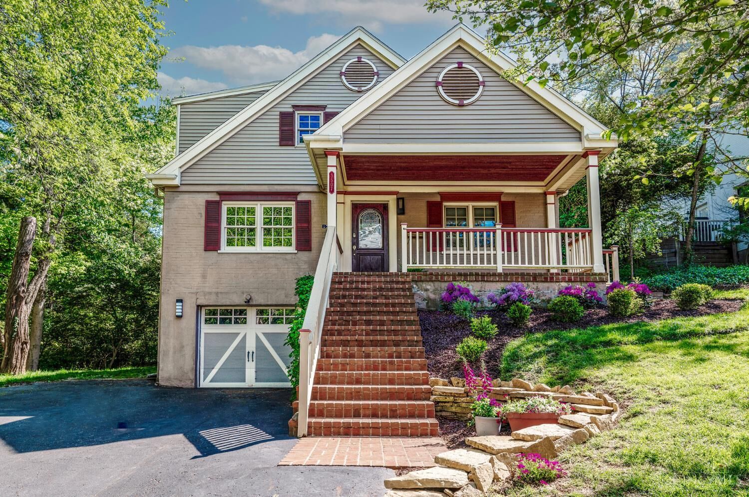 Property Photo:  3507 Aultwoods Lane  OH 45208 