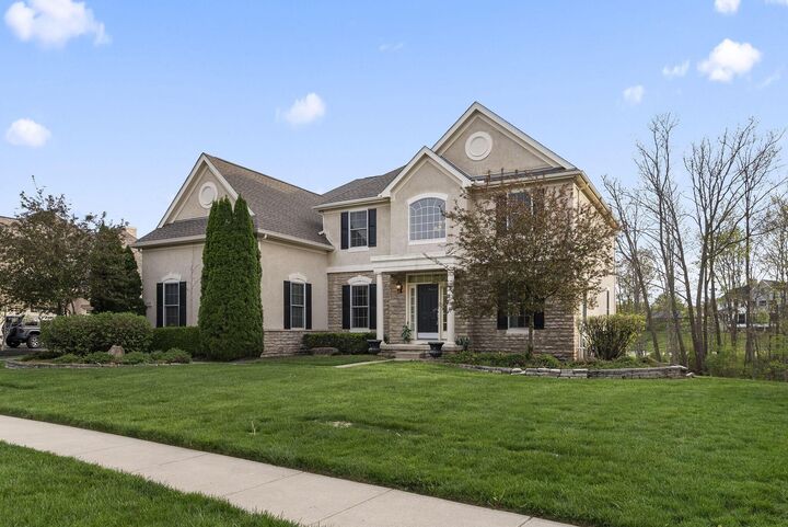 Property Photo:  6530 Brodie Boulevard  OH 43017 