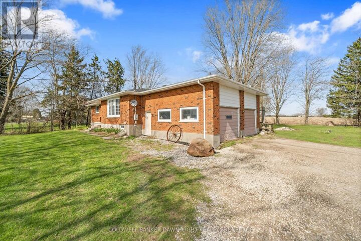 Photo de la propriété:  22824 Nissouri Road  ON N0M 2P0 