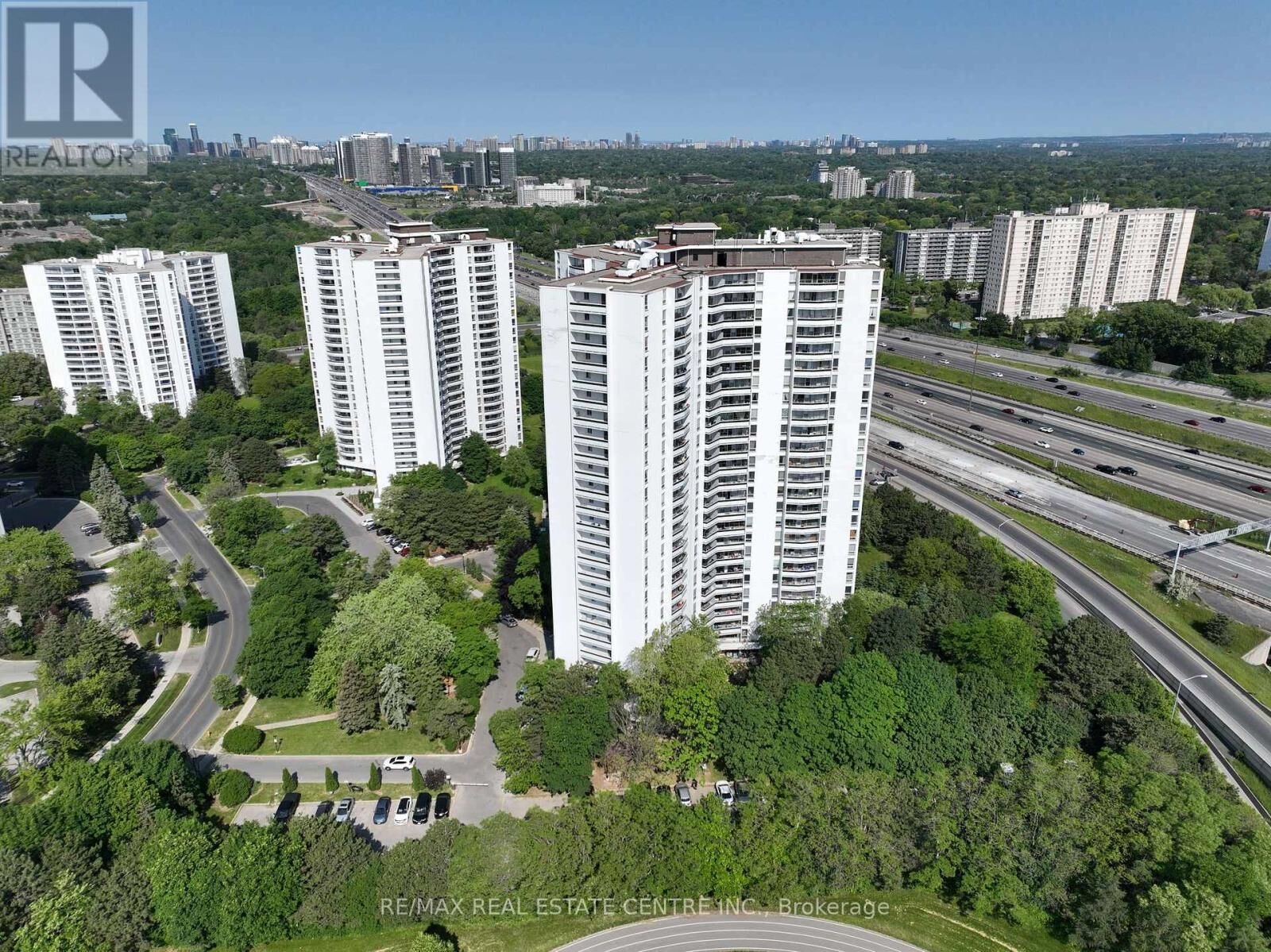 Property Photo:  50 Graydon Hall Drive 108  ON M3A 3A5 
