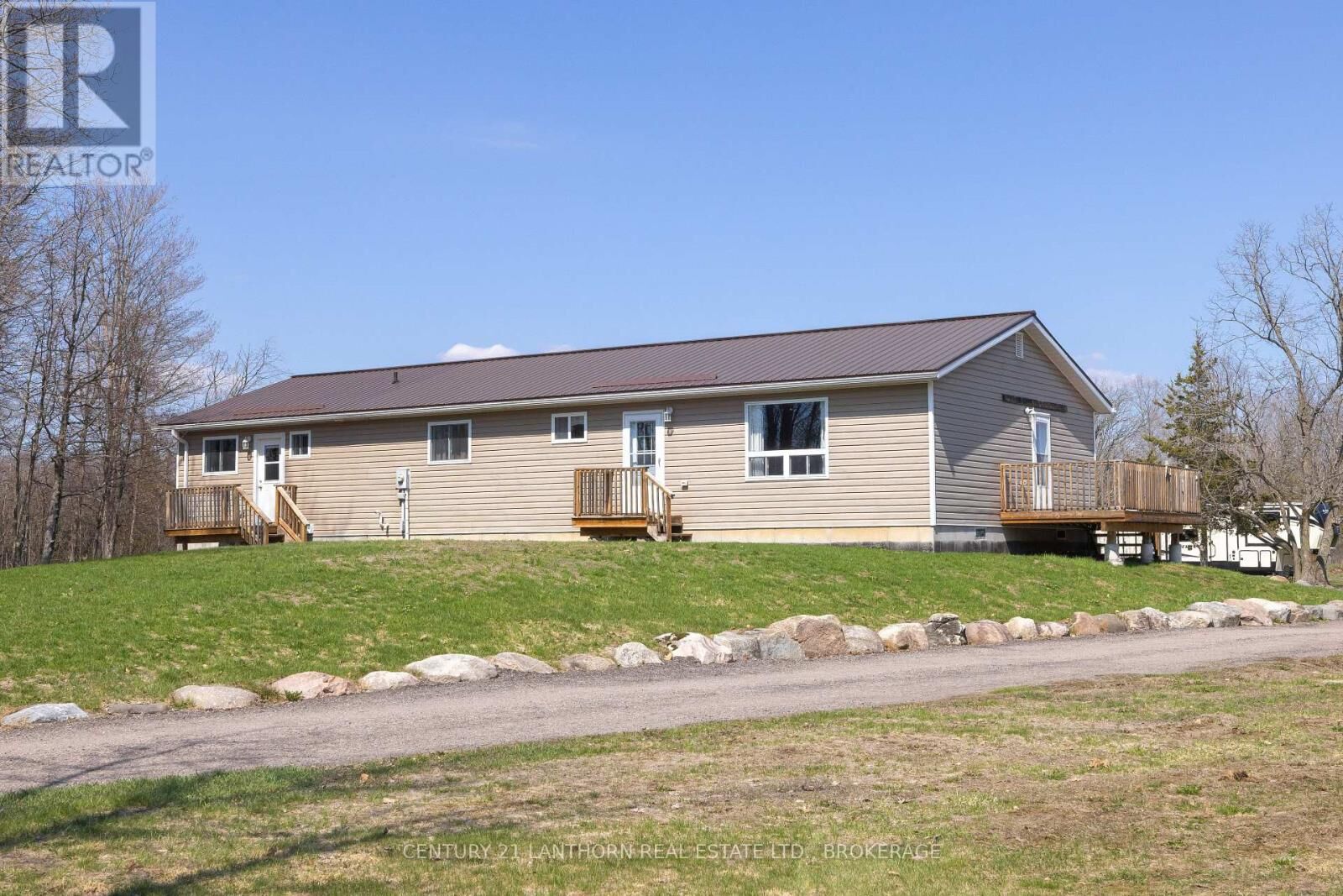 Property Photo:  1707 County Road 27  ON K0K 1N0 