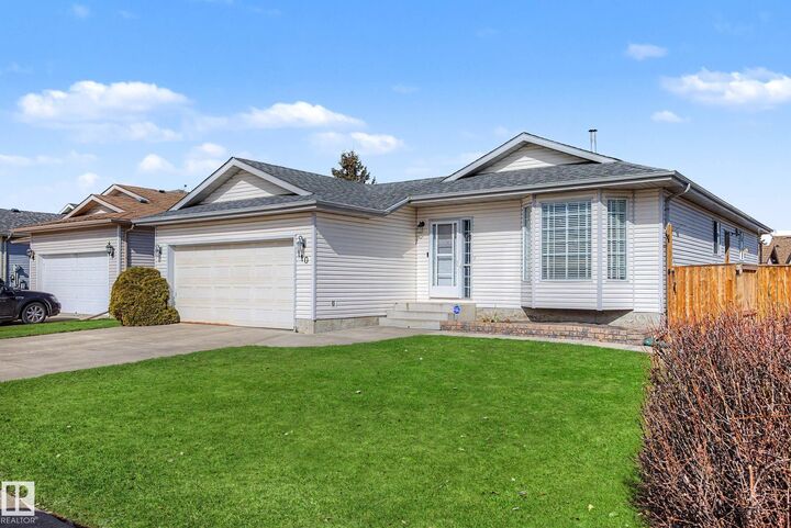 Property Photo:  110 Lunnon Drive  AB T0A 1N0 