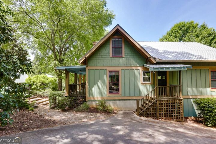 Property Photo:  145 Hendrix Avenue  GA 30601 