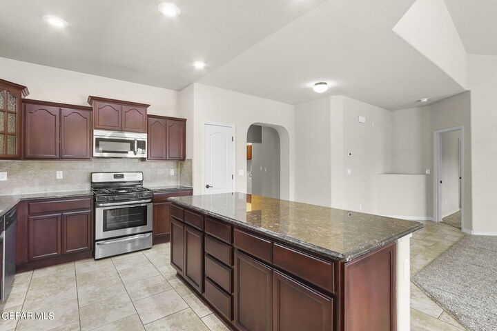Property Photo:  7508 Wolf Creek Drive  TX 79911 