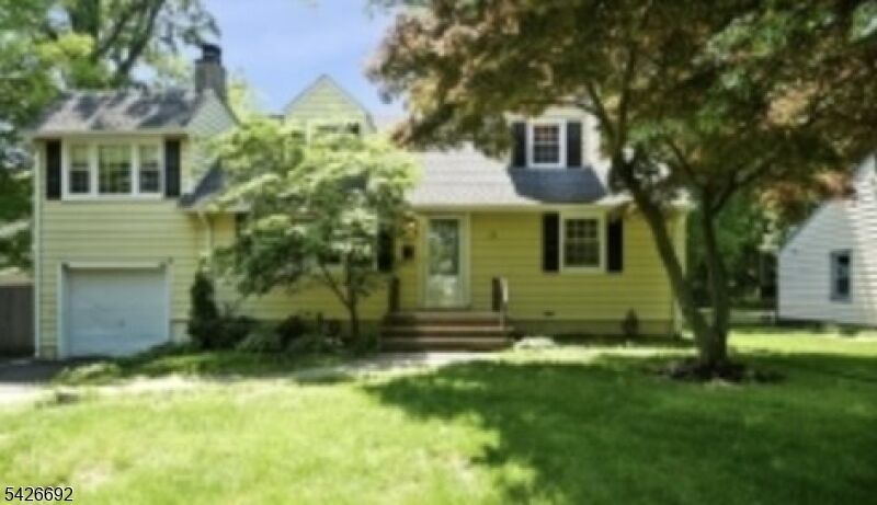 Property Photo:  298 La Grande Ave  NJ 07023 