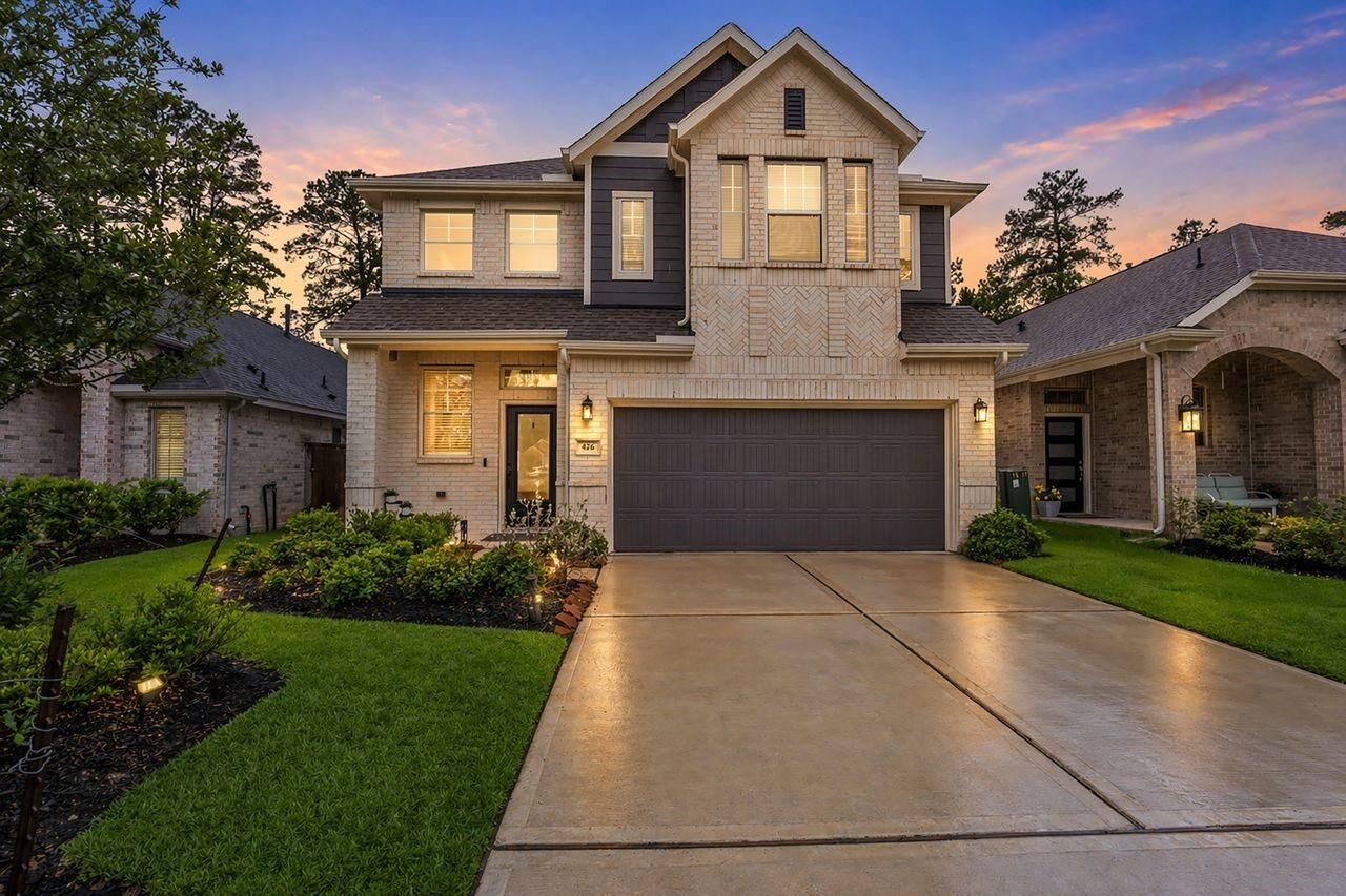 Property Photo:  426 Glacier Pass  TX 77316 