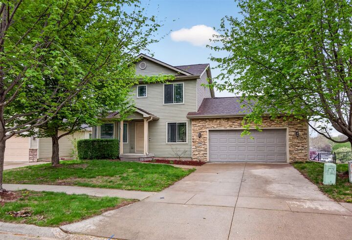 Property Photo:  4738 Sawyers Drive  IA 50310 