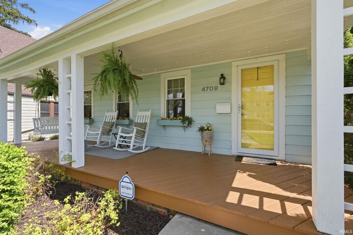 Property Photo:  4709 Beaver Avenue  IN 46807 