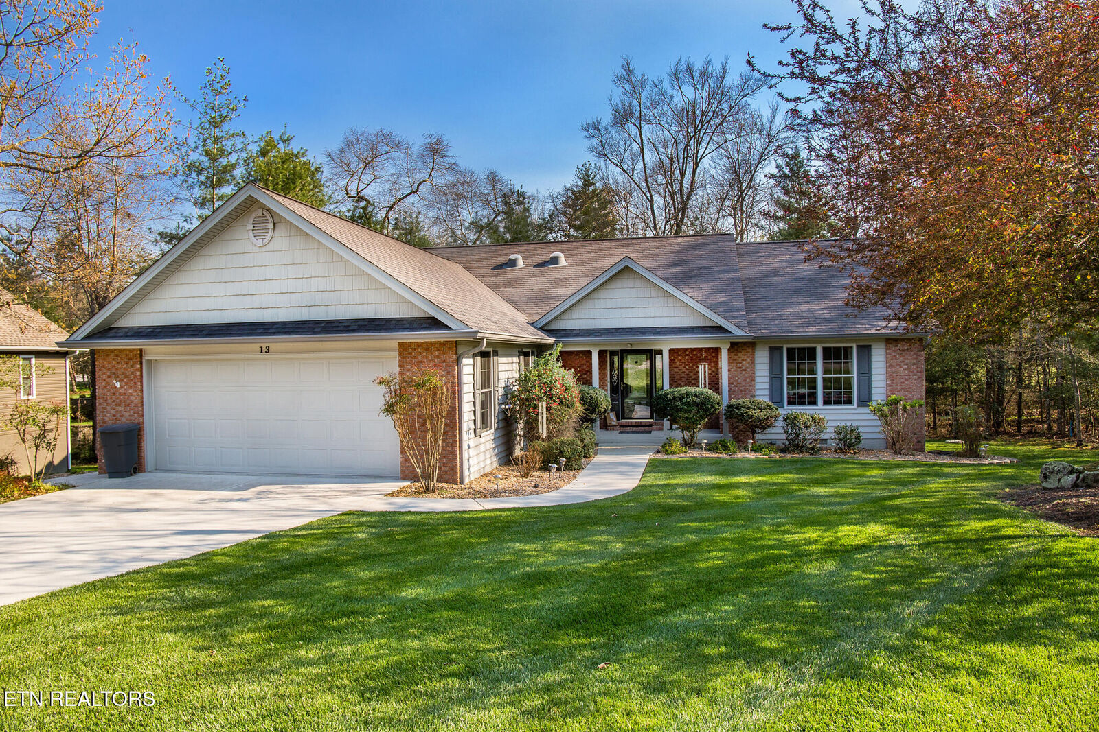 Property Photo:  13 Kenwood Court  TN 38558 