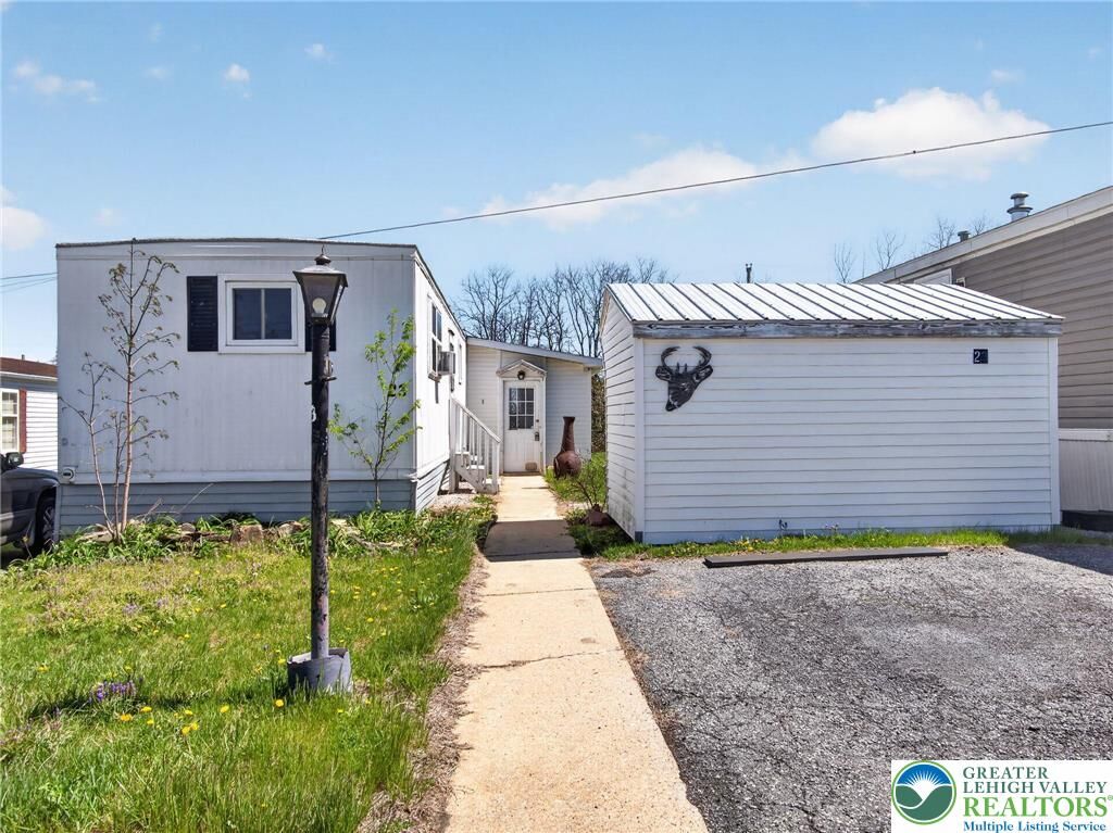 Property Photo:  23 Roth Avenue  PA 19539 