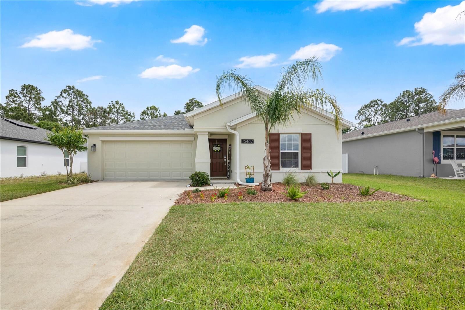 Property Photo:  16467 Glassy Loch Loop  FL 34714 