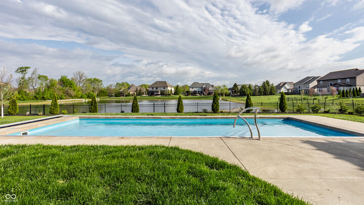 Property Photo:  5778 Bentbrook Drive  IN 46106 