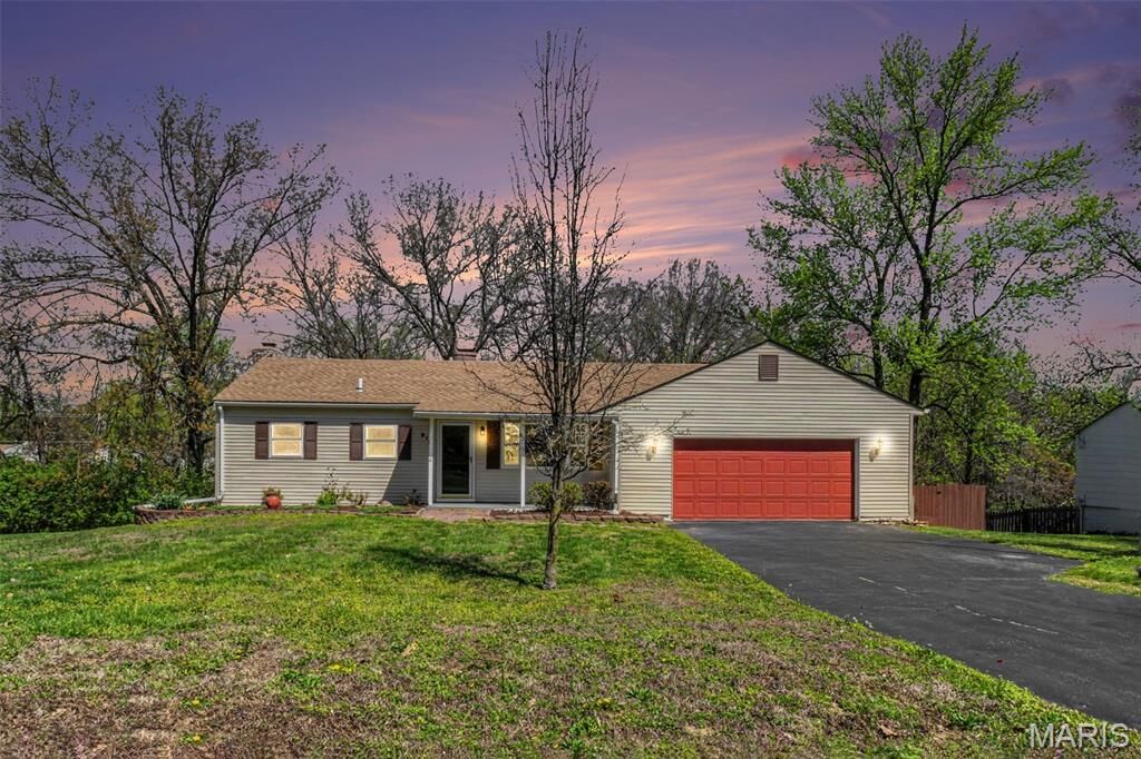 Property Photo:  915 Coronet Drive  MO 63011 