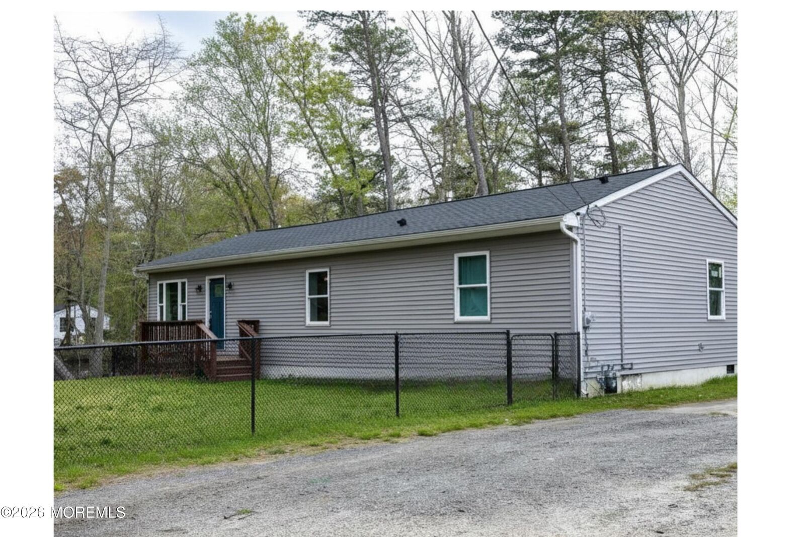 Property Photo:  20 Columbine Avenue  NJ 08015 