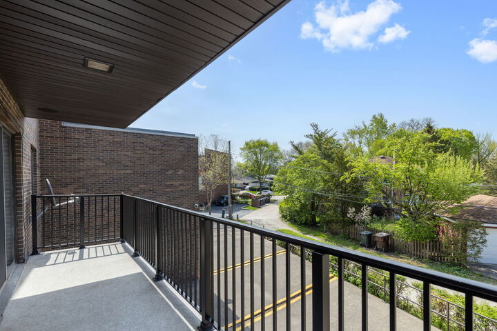 Property Photo:  5019 Mulford Street 205  IL 60077 
