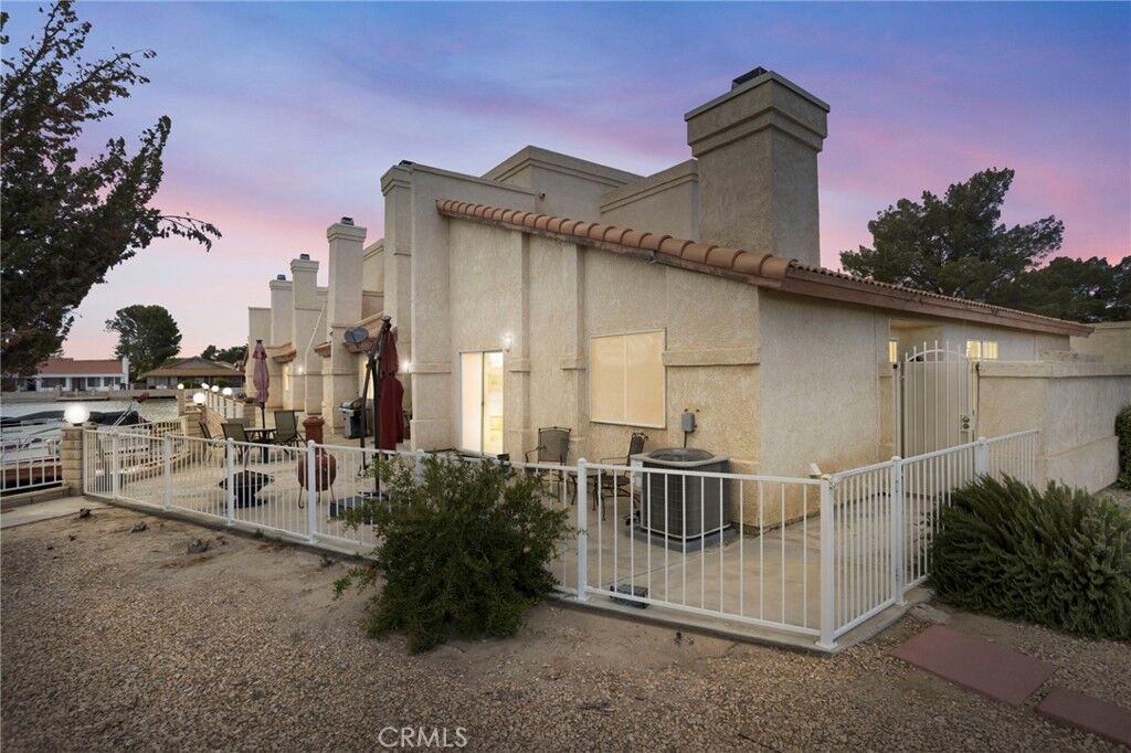Property Photo:  11496 Nautical 17  CA 92342 
