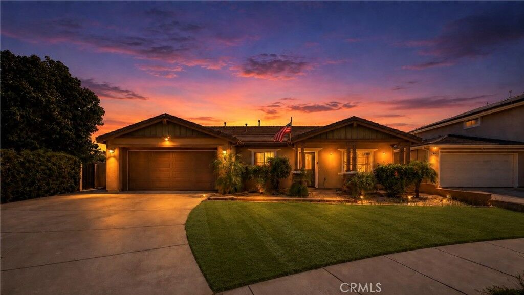 Property Photo:  279 Alverstone  CA 92543 