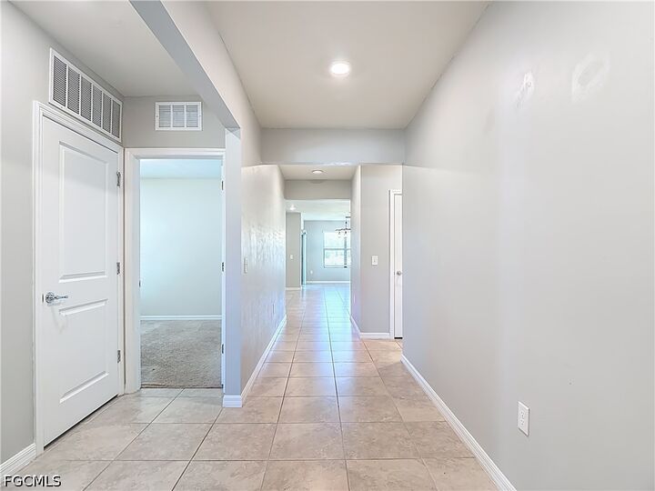 Property Photo:  16056 Enclaves Cove Drive  FL 33917 