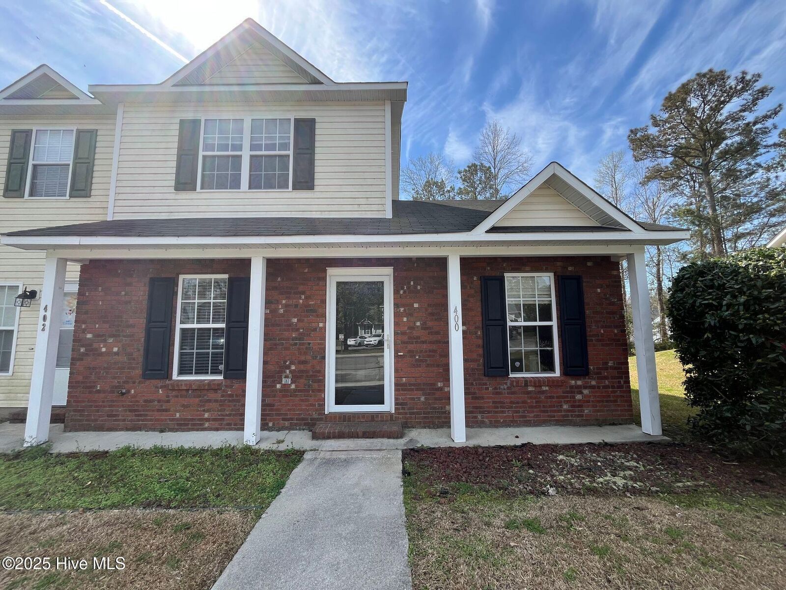 Property Photo: 400 Meadowbrook Lane NC 28546