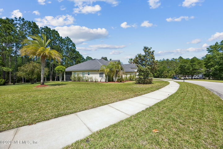 Property Photo:  412 Sierra Vista Court  FL 32259 