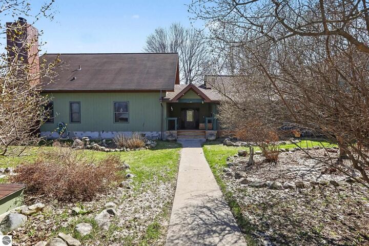 Property Photo:  331 S US31  MI 49648 