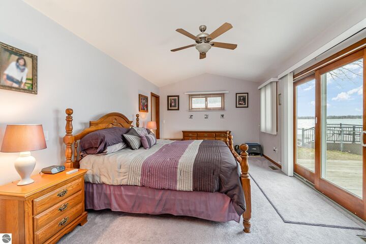 Property Photo:  4432 E Cedar Lake Drive  MI 48738 