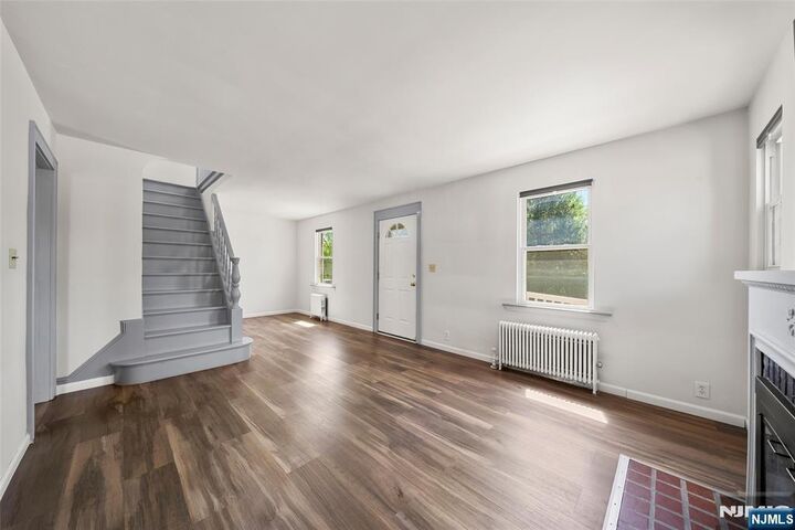 Property Photo:  3 Wolcott Road  NJ 07628 