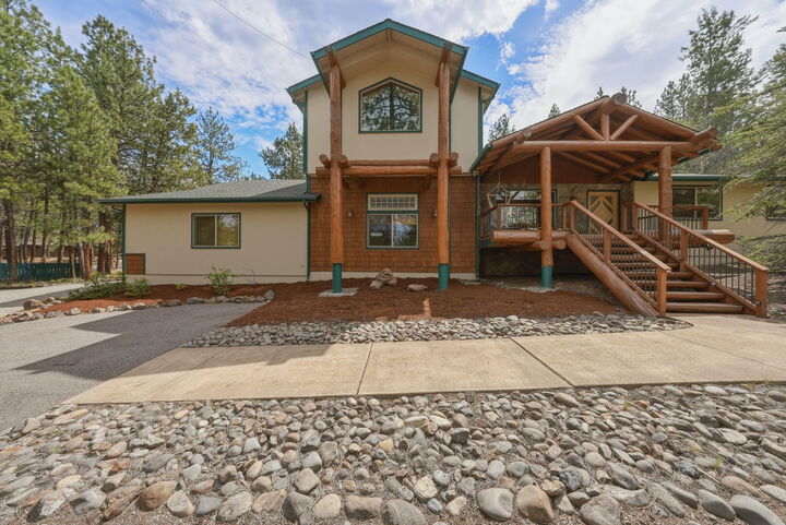 Property Photo:  63375 Saddleback Drive  OR 97703 