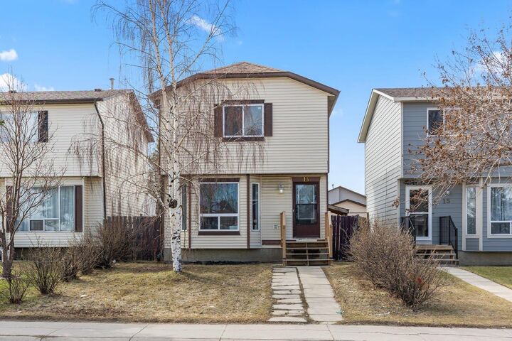 13 Martindale Boulevard NE — photo 1