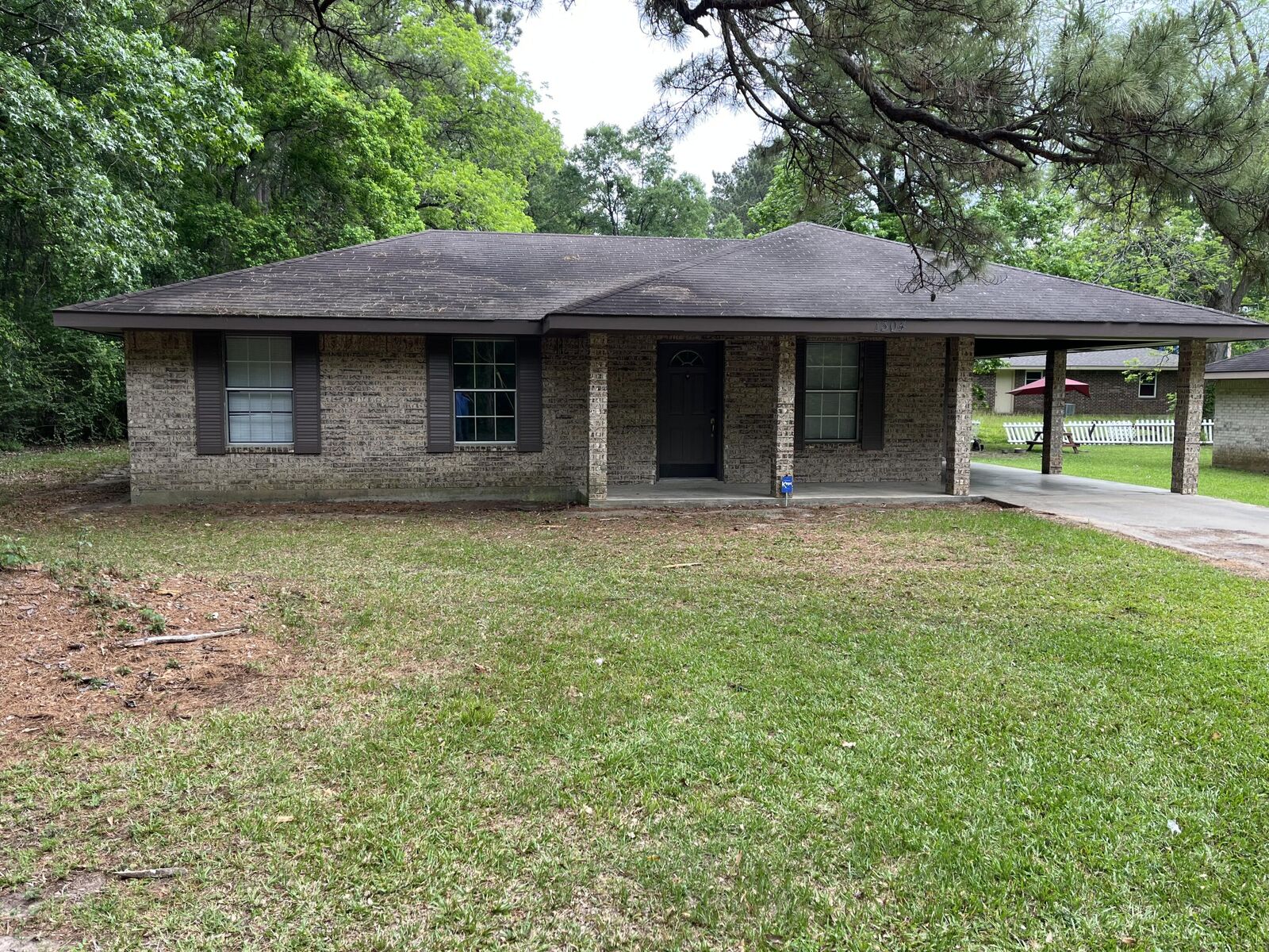Property Photo:  1304 Butler  LA 71446 