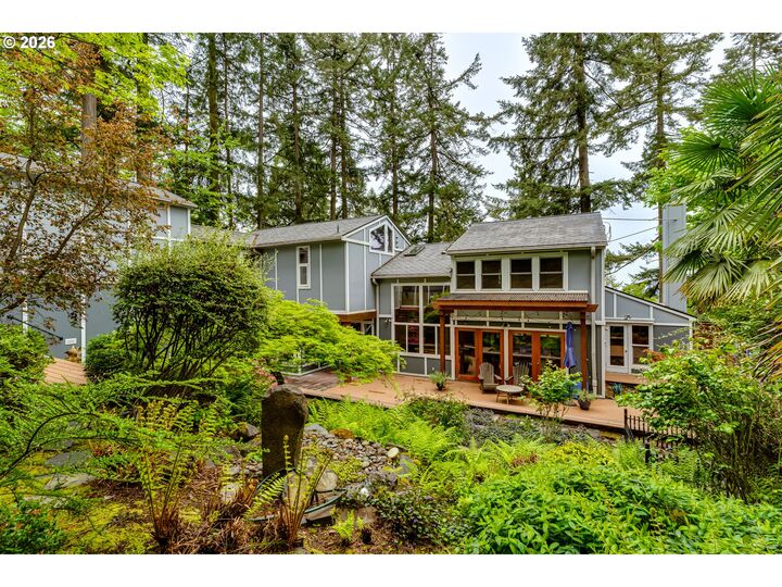 Property Photo:  3210 Inspiration Point Dr  OR 97405 