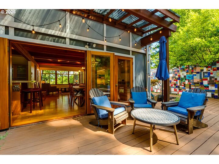 Property Photo:  3210 Inspiration Point Dr  OR 97405 