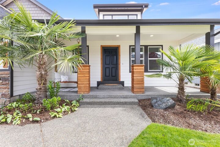 Property Photo: 17807 25th Avenue E WA 98445