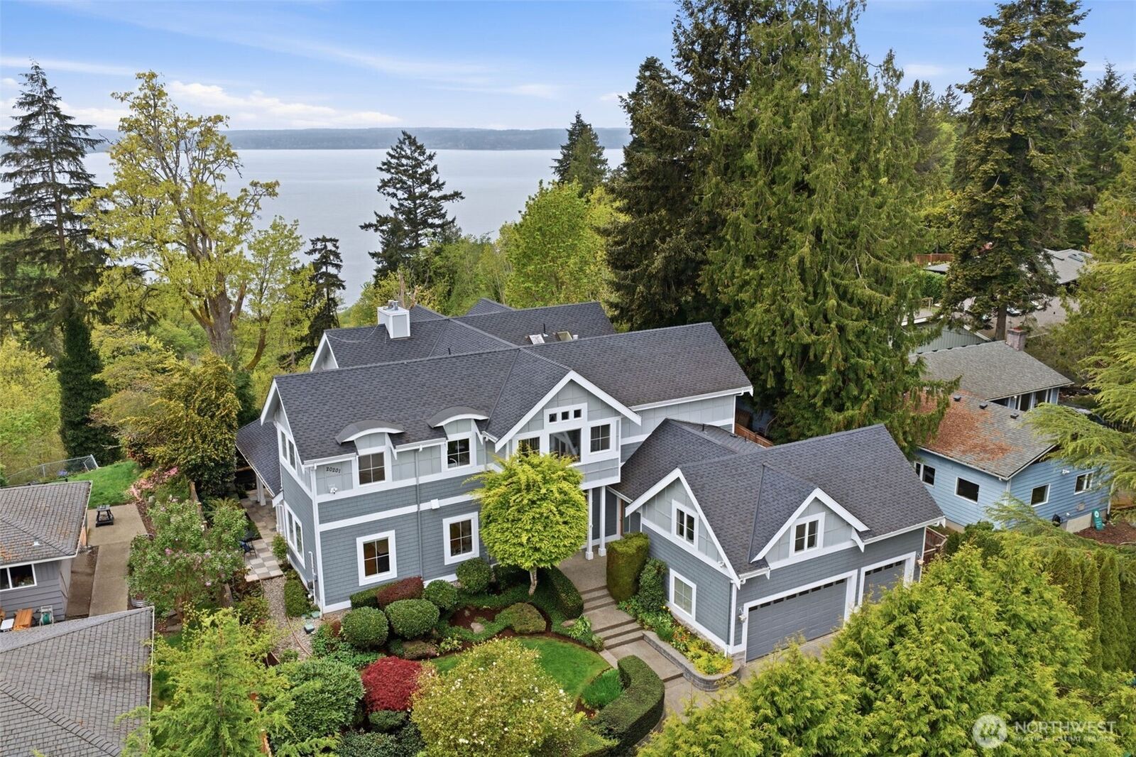 Property Photo:  20201  Marine View Drive SW  WA 98166 