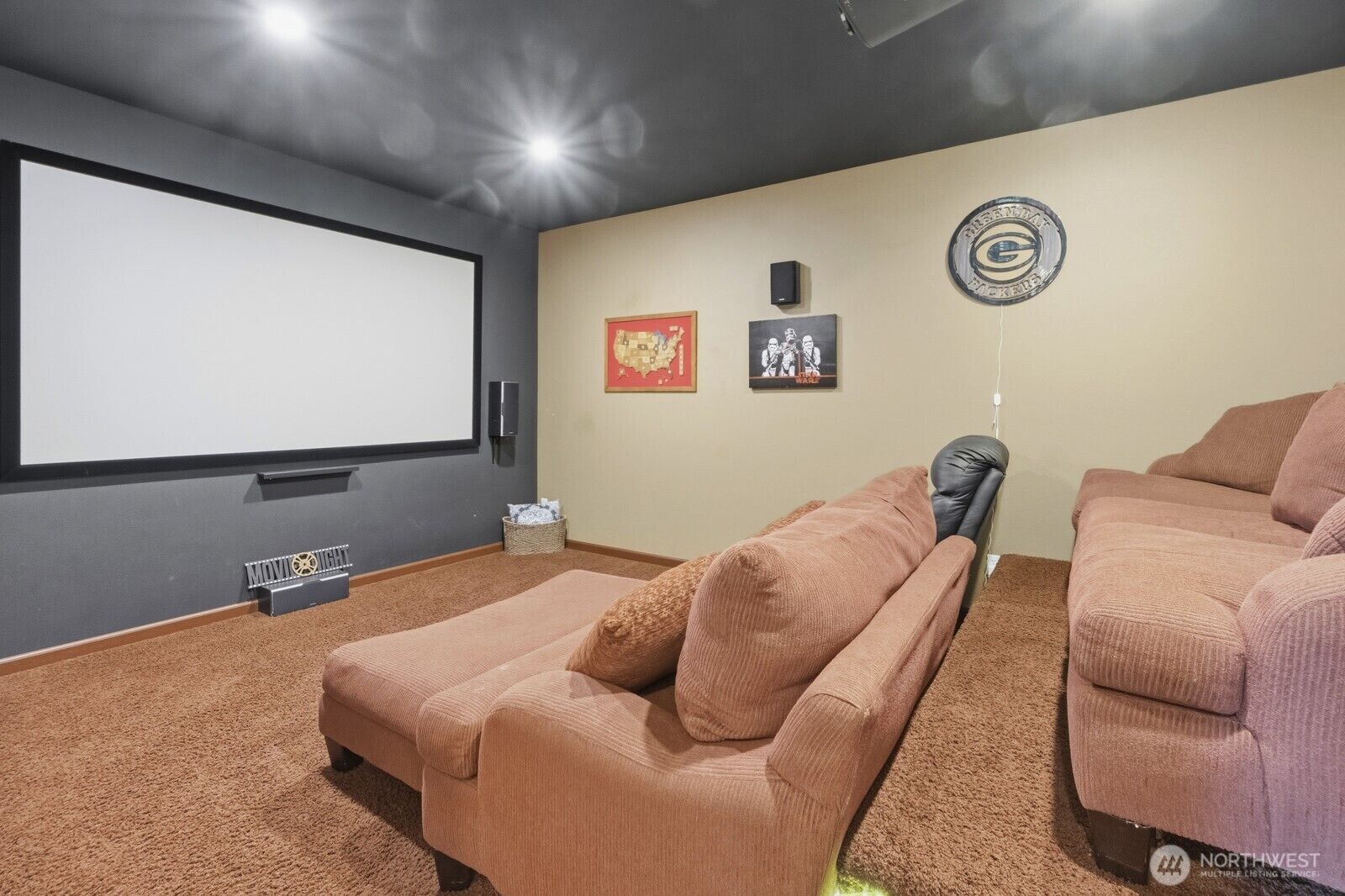 Property Photo:  20607  26th Avenue E  WA 98387 