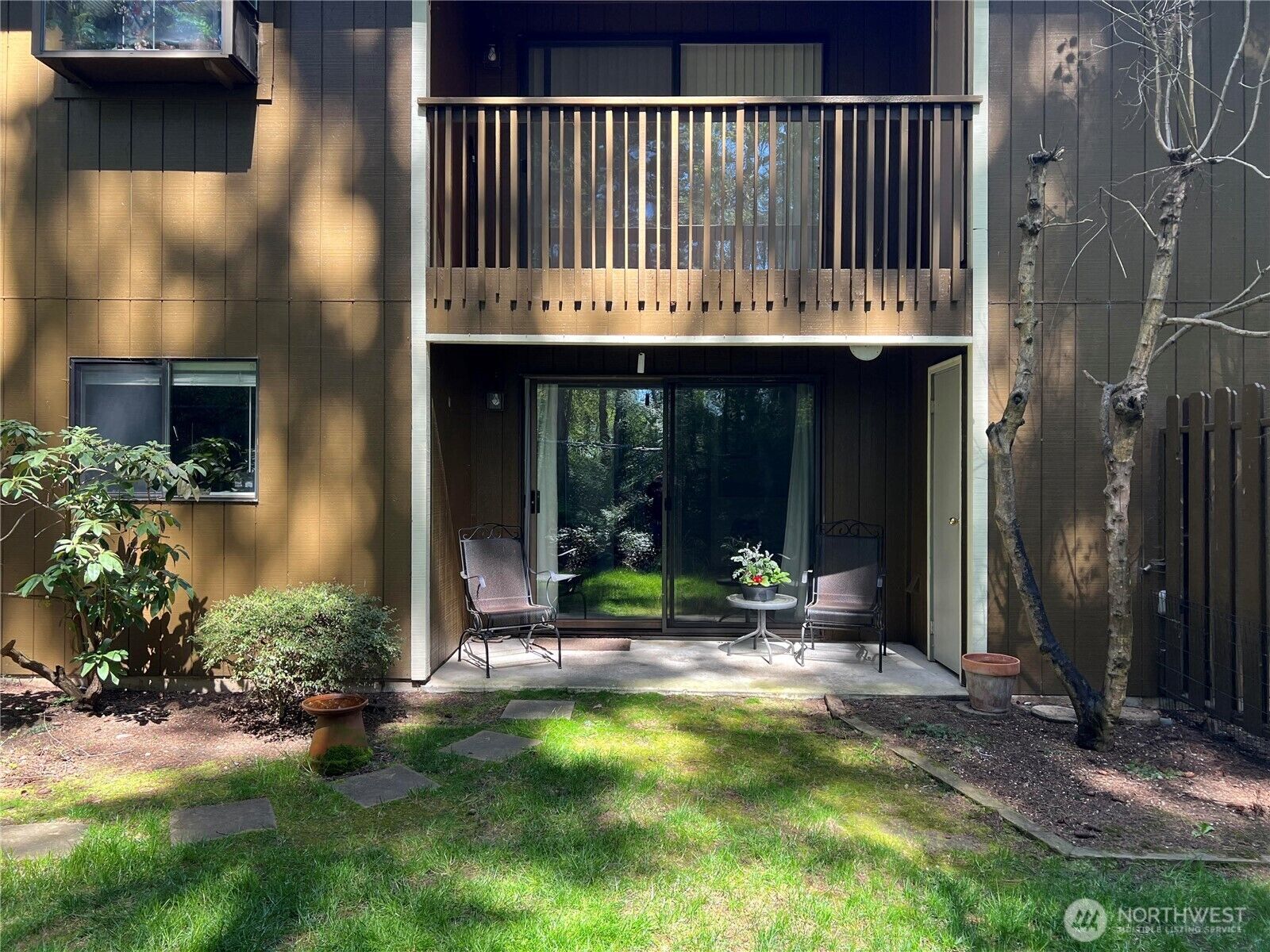Property Photo:  75 NW Columbia B101  WA 98277 
