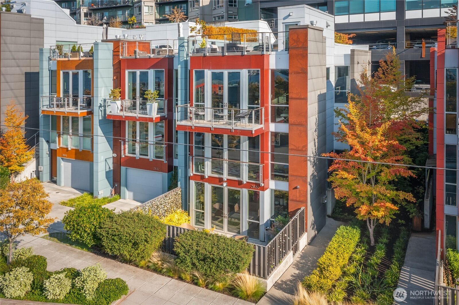 Property Photo: 2830 Fairview Avenue E WA 98102