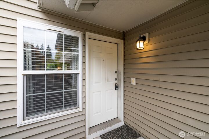 Property Photo: 5517 E 99th St Ct 58 WA 98373