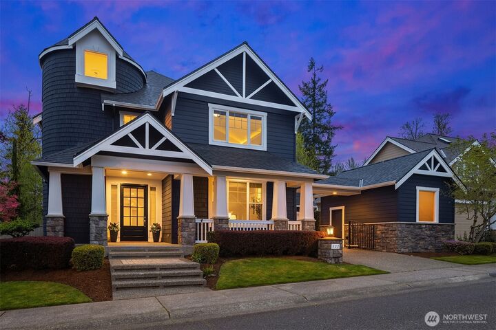 Property Photo:  322  240th Place SE  WA 98074 