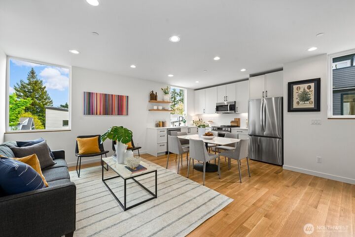 Property Photo:  4122 B  Burke Avenue N  WA 98103 