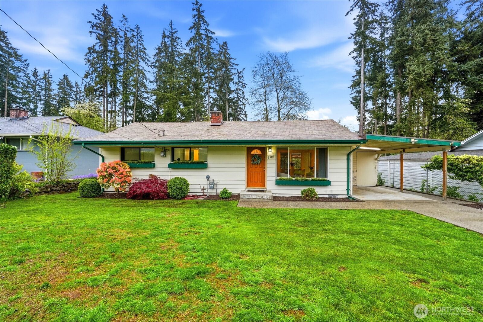 Property Photo:  3507 NE 8th Street  WA 98056 