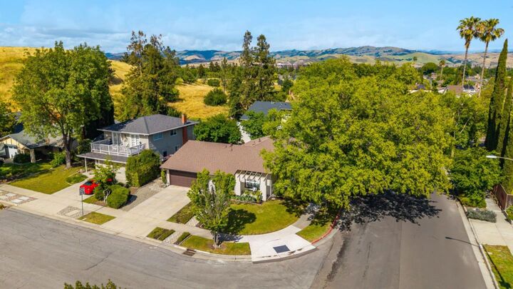 Property Photo:  6296 Valroy Drive  CA 95123 