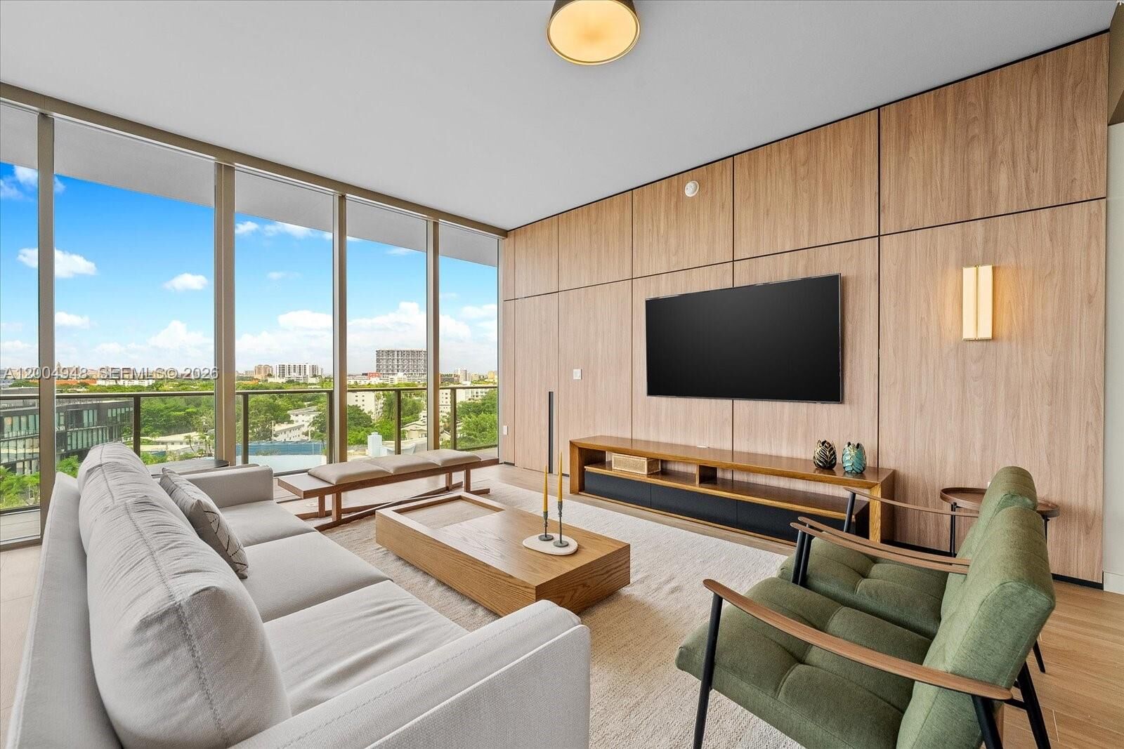 Property Photo:  2678 Tigertail Ave 701  FL 33133 