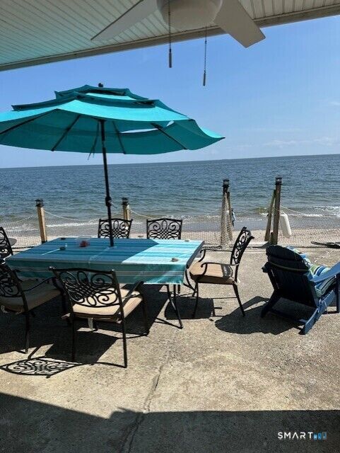 Property Photo:  216 Broadway  CT 06460 