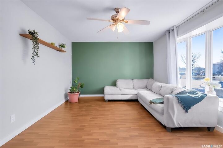 Property Photo:  122 Clancy Drive  SK S7M 4L2 