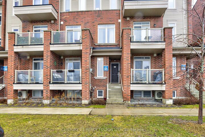 Property Photo:  2566 William Jackson Drive  ON L1X 0E5 