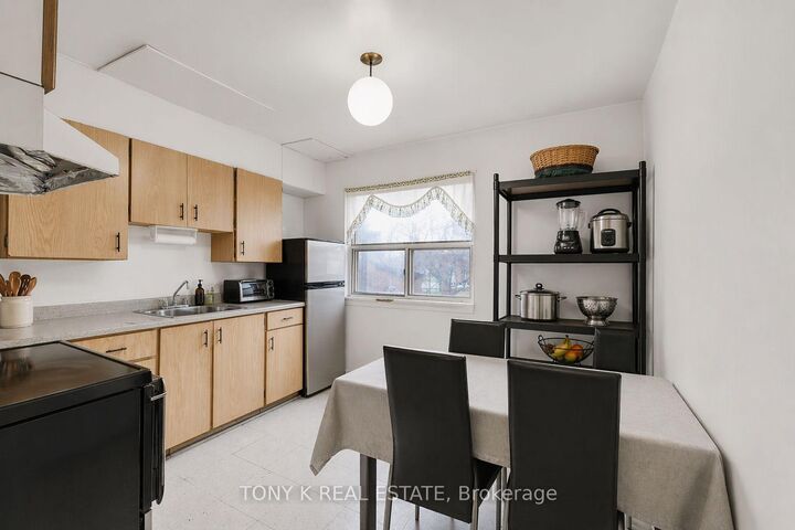 Property Photo: 3012 Keele Street ON M3M 2H3