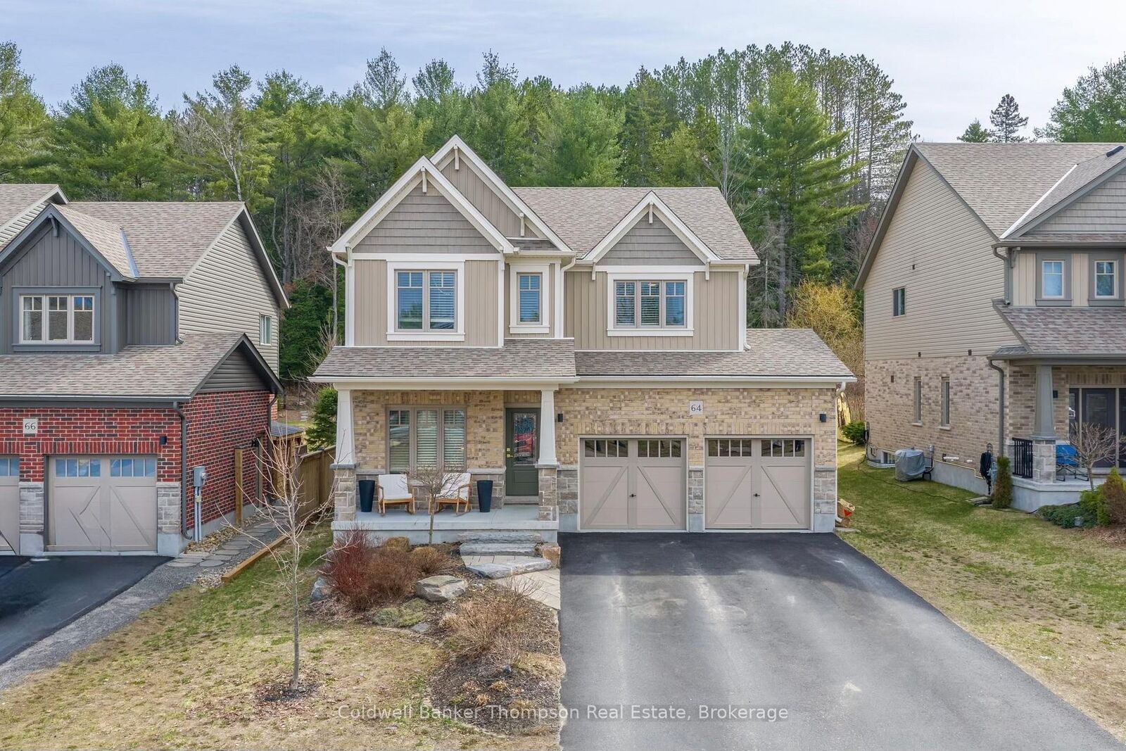 Property Photo:  64 Selkirk Drive  ON P1H 0C6 