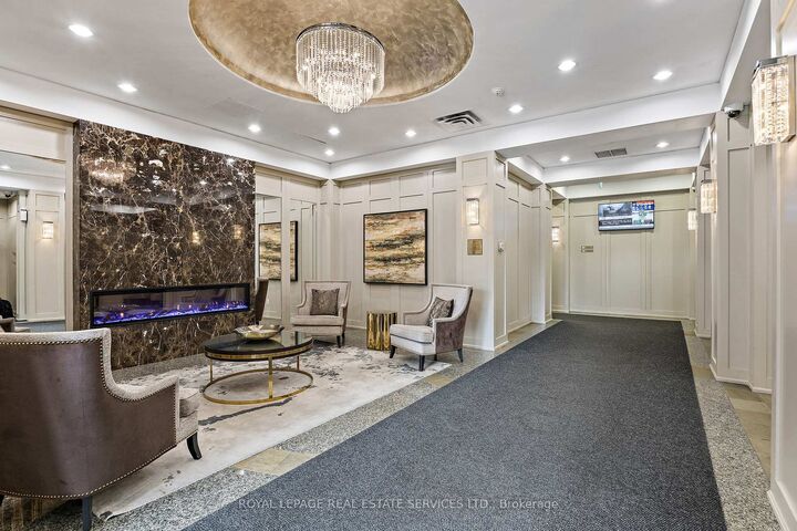 Property Photo: 9 Northern Heights Drive 101 ON L4B 4M5